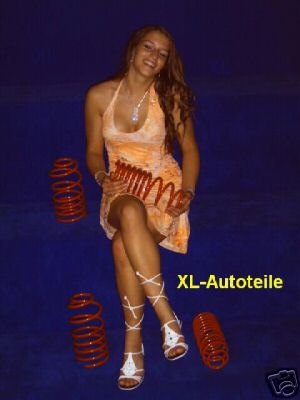 Hallo ihr lieben! Ich bin Chantal, 18 Jahre alt und arbeite nebenbei als Model. Über weitere Anfragen würde ich mich freuen. Allen ein frohes neues Jahr und viel Erfolg.