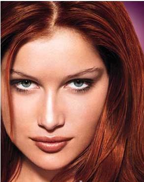 ich bin 166 gro&szlig;, 49kg leicht, hab blau - gr&uuml;ne augen, wobei ein perlenf&ouml;rmiger Fleck sich auf dem rechten auge befindet.
Hab kurze aubergine farbige Haare,
Mag es sport zu treiben, schauspielen, tanzen, b&uuml;cher schreiben, *schleimen*, bin kontaktfreudig, flexibel
und experimentiere gern.

